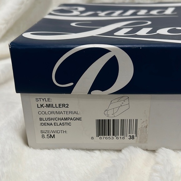 S25. Lucky Brand Women’s Miller2 Blush/Champagne/Dena Elastic Cork Wedges - Picture 3 of 6